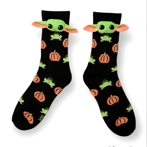Baby Yoda 3D Socks - Picture 1 of 2